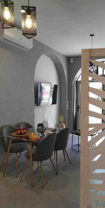Antoniou Santorini Luxury Home Fira  Exteriér fotografie